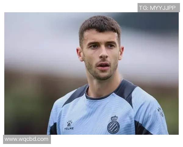 世体:拉菲尼亚有望对阵毕包复出 霍安已接连一周随队合练 世体:拉菲尼亚有望对阵毕包复出 霍安已接连一周随队合练